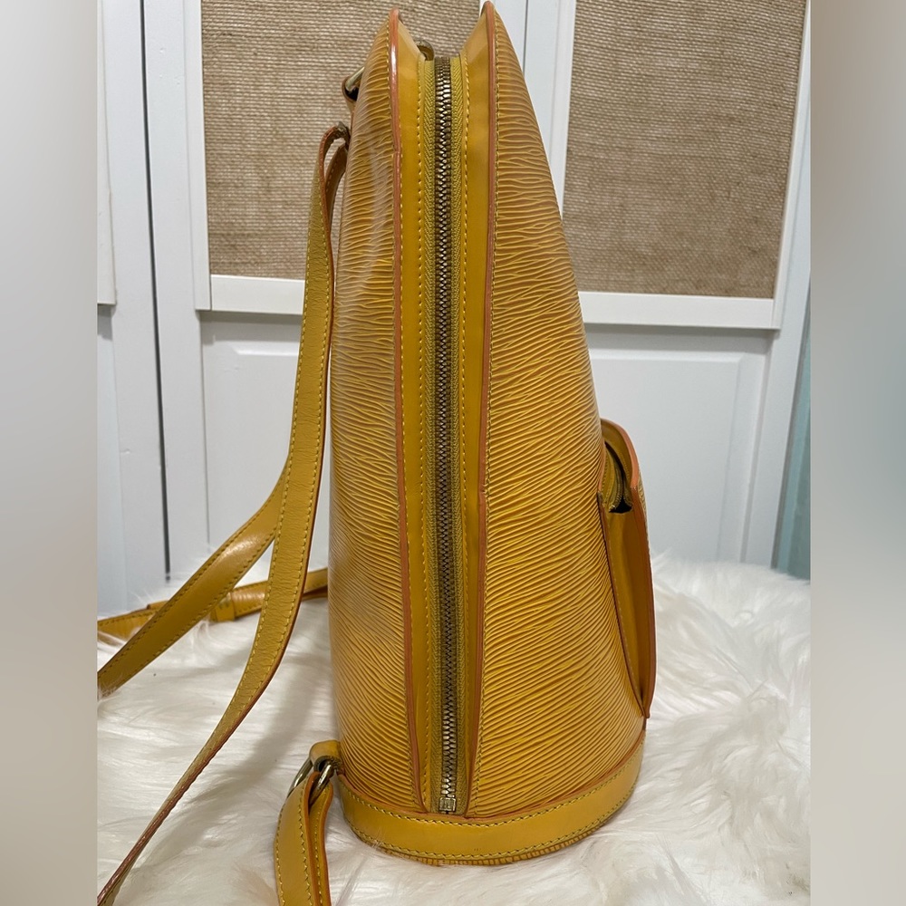 (MT75) Authenticated Vintage Louis Vuitton Epi Gobelin Backpack - Picture 7 of 17